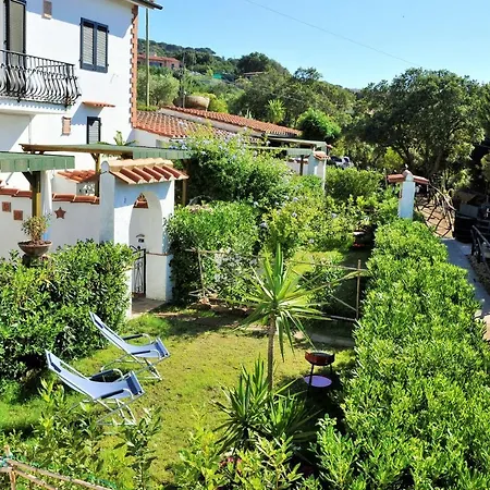 Ferienhaus Casale Fonte Di Rose